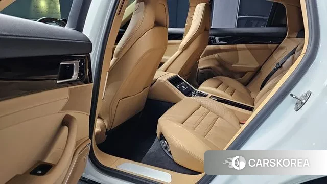 Porsche Panamera (971) 2018 Белый из Кореи, фото 4