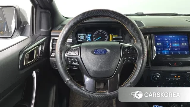 Ford Ranger 3rd Generation 2021 Белый из Кореи, фото 4