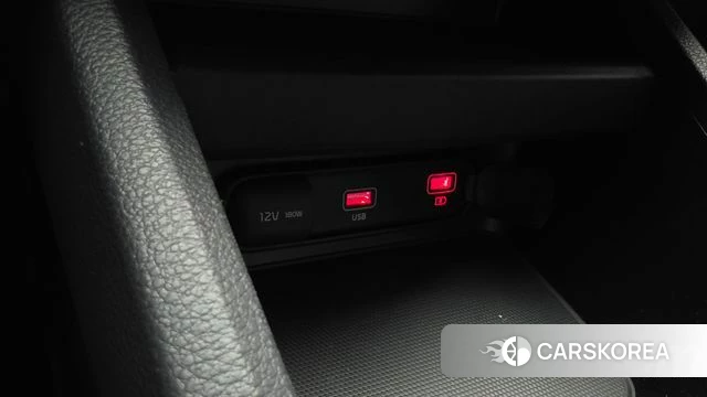 Kia The New K3 2nd generation 2023 Серый из Кореи, фото 4