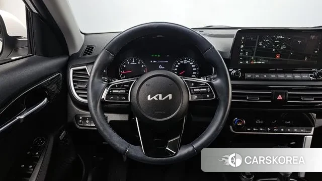 Kia Seltos 2021 Черный из Кореи, фото 4