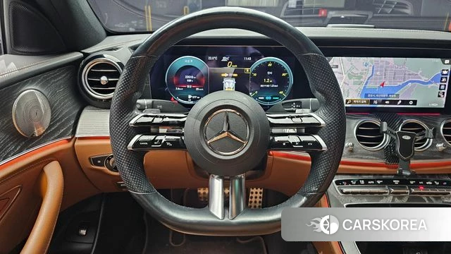 Mercedes-Benz E-Class W213 2021 Белый из Кореи, фото 4