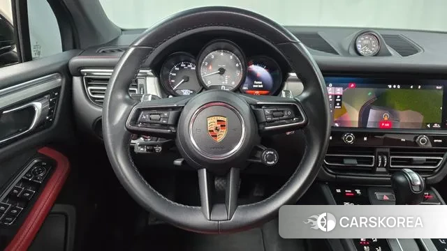 Porsche Macan 2023 Черный из Кореи, фото 4