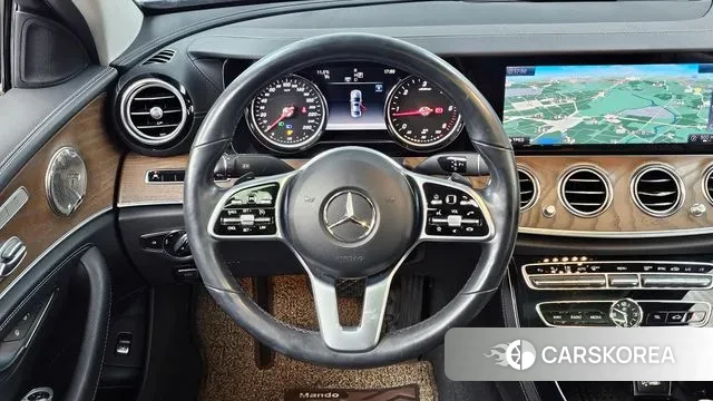 Mercedes-Benz E-Class W213 2019 Серый из Кореи, фото 4