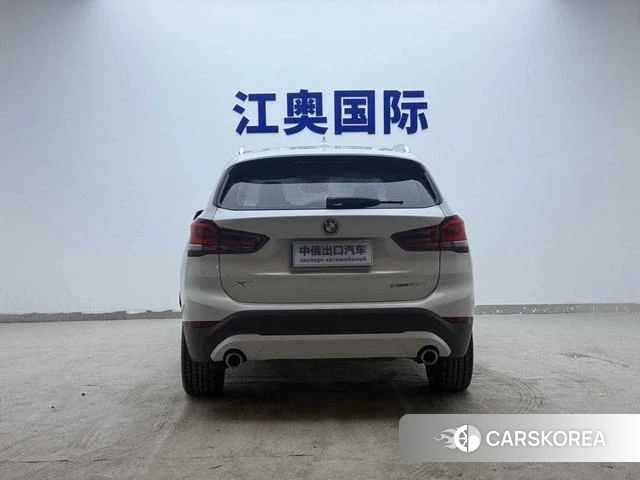 BMW X1 2021 Белый из Китая, фото 4