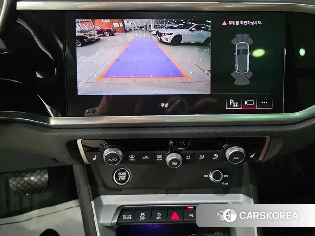 Audi Q3 (F3) 2023 Белый из Кореи, фото 4