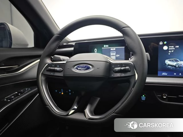 Ford Mondeo 2024 Белый из Китая, фото 4