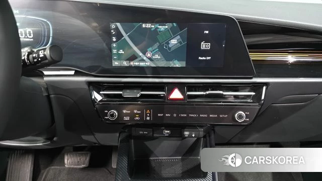Kia Di Ol Nu Niro 2024 Белый из Кореи, фото 4
