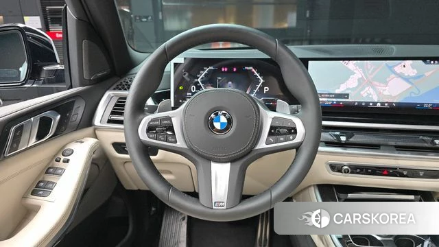 BMW X5 (G05) 2026 Светло-серебряный цвет из Кореи, фото 4
