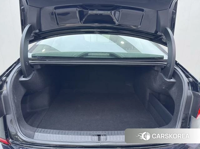 Volkswagen Passat 2022 Черный из Китая, фото 4