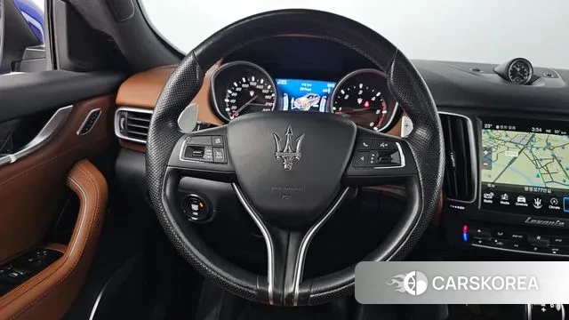 Maserati Levante 2018 Синий из Кореи, фото 4