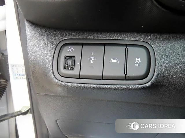 Hyundai Venue 2019 Белый из Кореи, фото 4