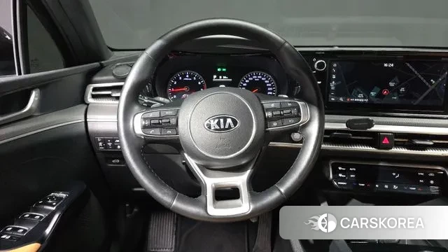 Kia K5 3rd generation 2021 Черный из Кореи, фото 4