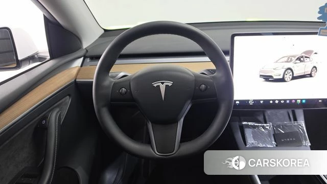 Tesla Model Y 2023 Белый из Кореи, фото 4