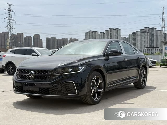 Volkswagen Passat 2025 Черный из Китая, фото 4