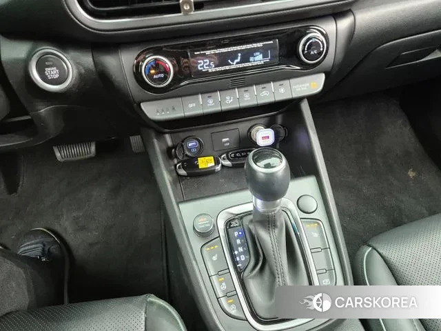 Hyundai The New Kona 2021 Белый из Кореи, фото 4