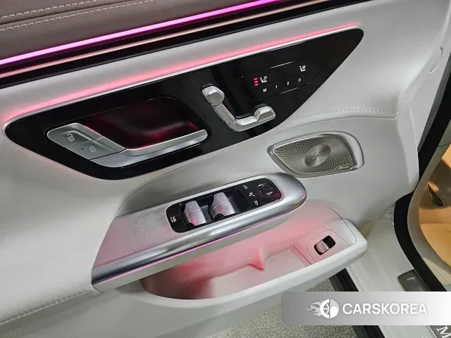 Mercedes-Benz EQE V295 2024 Белый из Кореи, фото 4