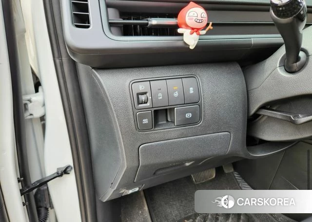 Hyundai Staria 2025 Белый из Кореи, фото 4