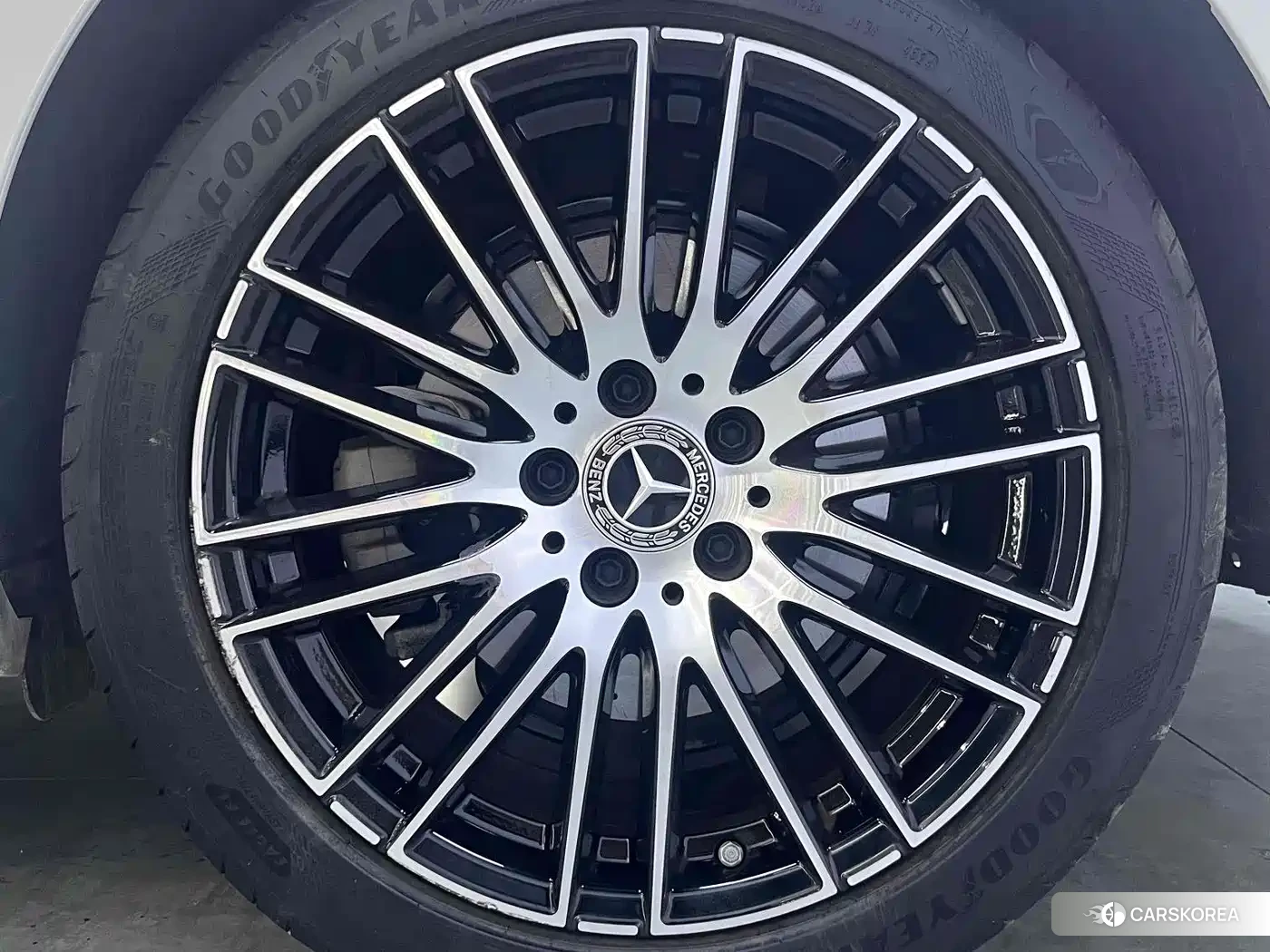 Mercedes-Benz C-class 2025 Белый из Китая, фото 4
