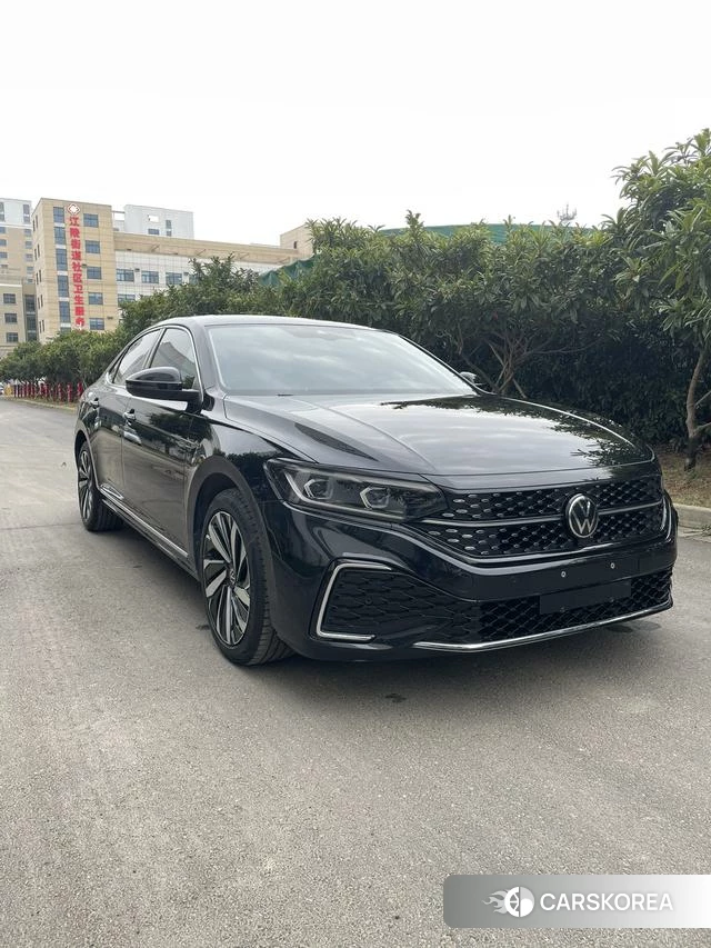 Volkswagen Passat 2022 Черный из Китая, фото 4