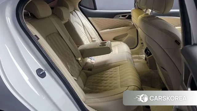 Genesis The New G70 2022 Белый из Кореи, фото 4