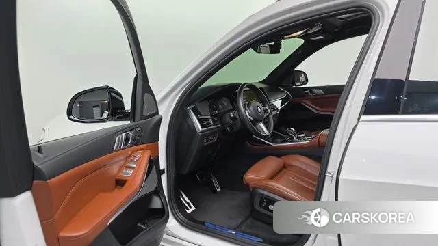 BMW X7 (G07) 2021 Белый из Кореи, фото 4