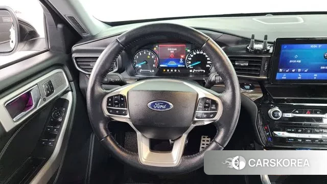 Ford Explorer 6th Generation 2021 Белый из Кореи, фото 4