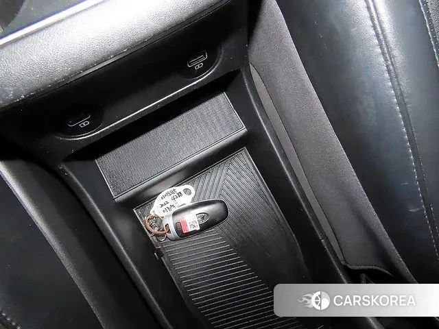 Hyundai Ionic 5 2021 Белый из Кореи, фото 4