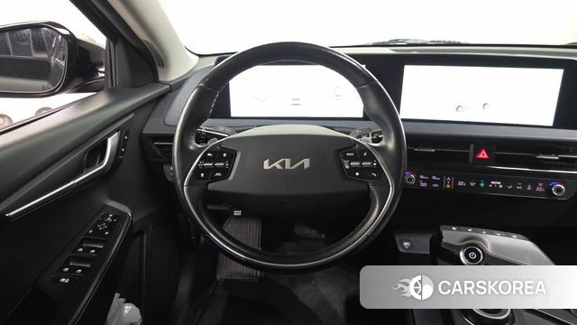Kia EV6 2022 Черный из Кореи, фото 4