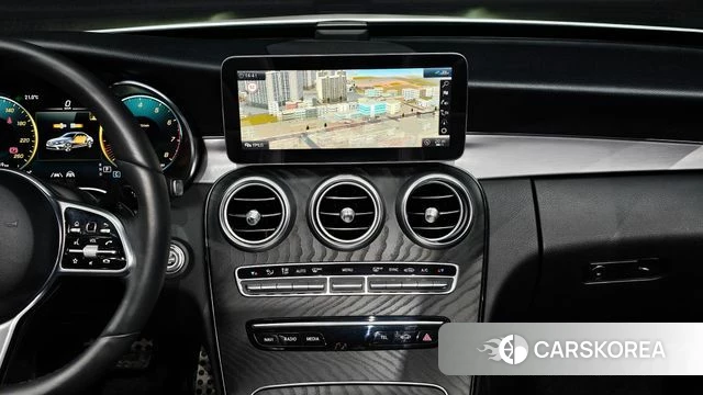 Mercedes-Benz C-Class W205 2021 Белый из Кореи, фото 4