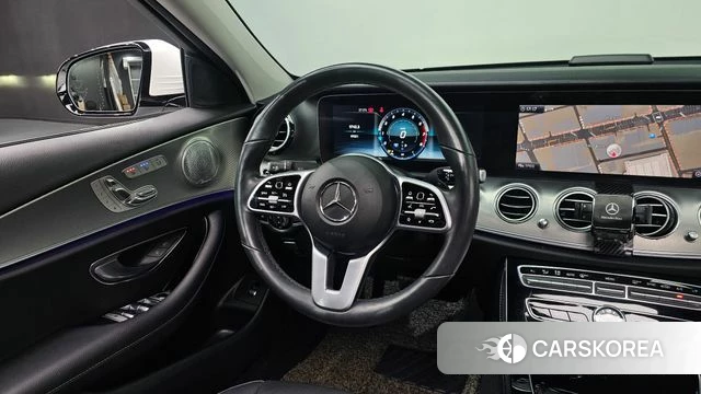 Mercedes-Benz E-Class W213 2019 Белый из Кореи, фото 4