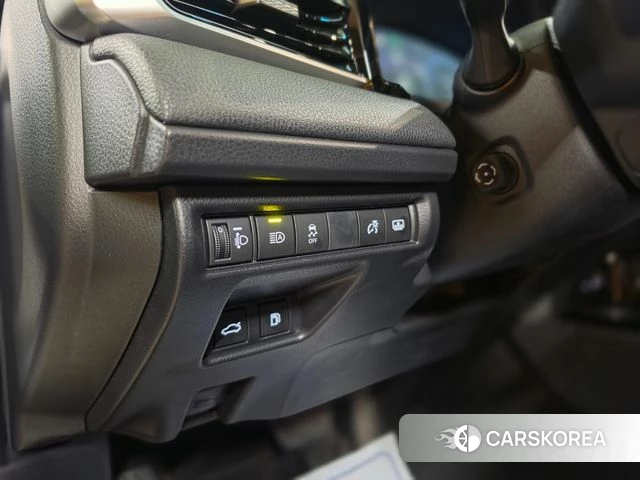 Toyota Camry (XV80) 2025 Белый из Кореи, фото 4