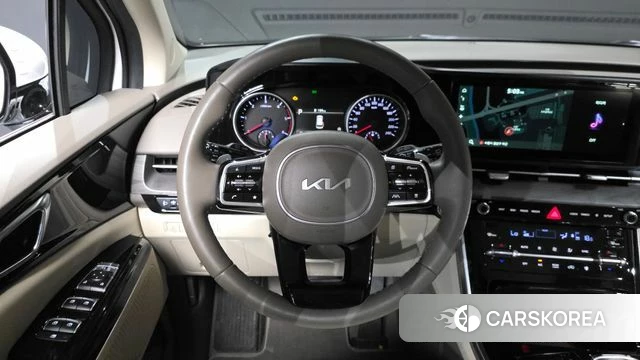 Kia Carnival 4th generation 2023 Белый из Кореи, фото 4