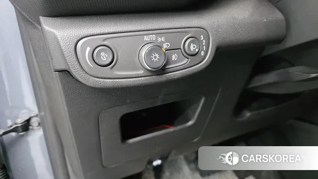 Chevrolet (GM Daewoo) Trailblazer 2022 Серый из Кореи, фото 4