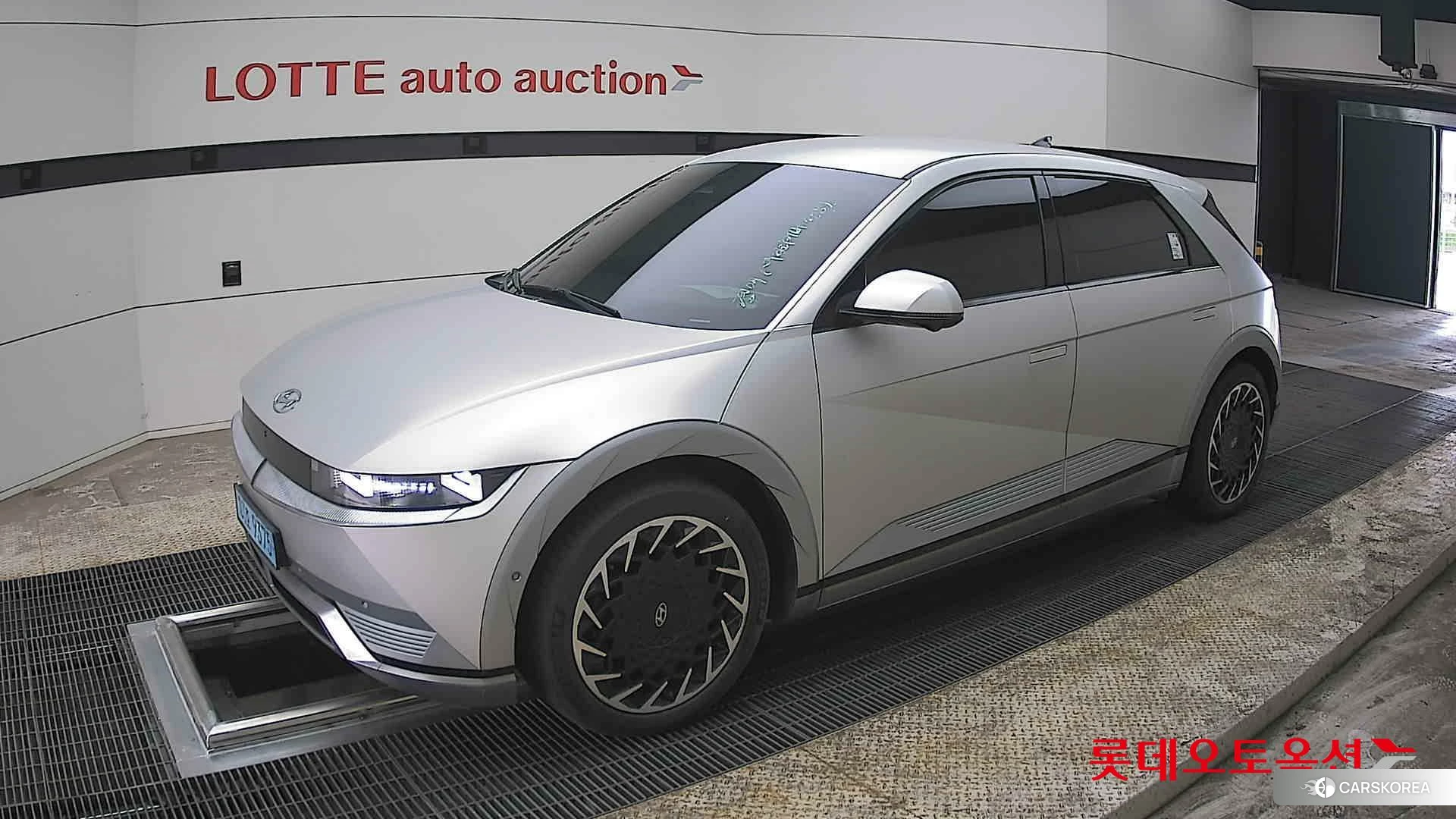 Hyundai IONIQ 5 2022 Gravity Gold Mat из Кореи, фото 4