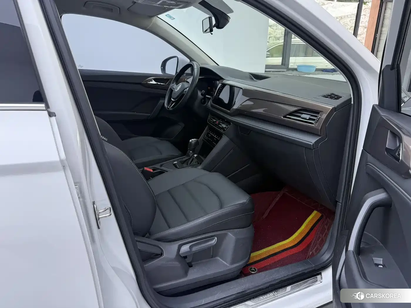 Volkswagen Tharu 2022 Белый из Китая, фото 4