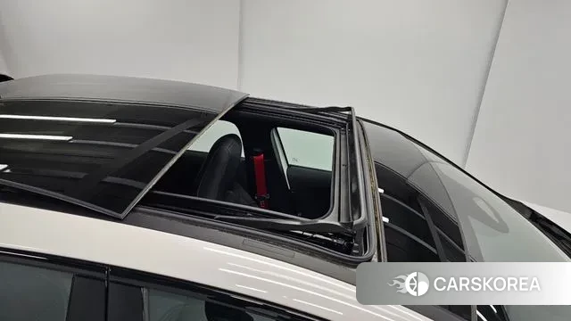 Mercedes-Benz A-Class W177 2025 Белый из Кореи, фото 4