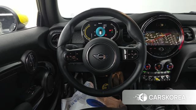 Mini Cooper Electric 2022 Серебряный из Кореи, фото 4