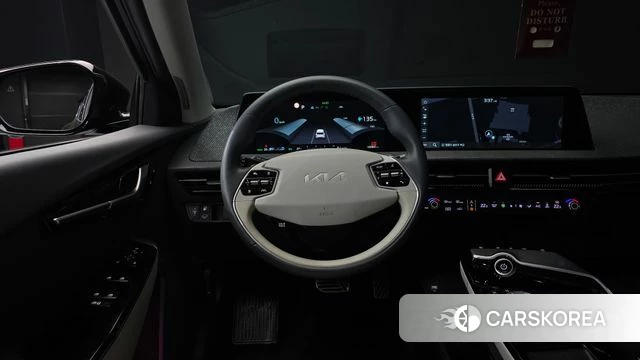 Kia EV6 2021 Черный из Кореи, фото 4