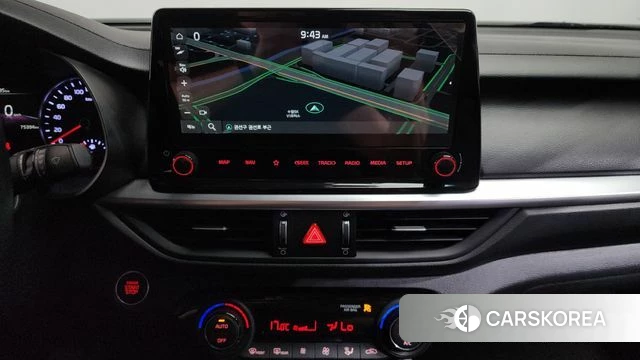 Kia The New K3 2nd generation 2022 Серебристо-серый из Кореи, фото 4