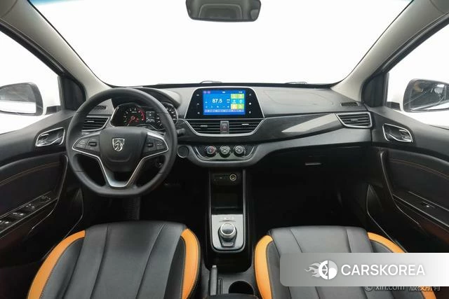 Baojun 310 2018 Белый из Китая, фото 4