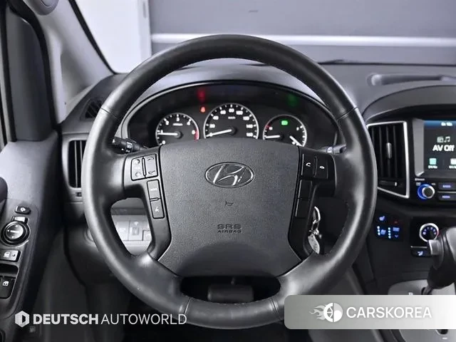 Hyundai The New Grand Starex 2020 Серебристо-серый из Кореи, фото 4