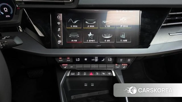 Audi A3 (8Y) 2025 Белый из Кореи, фото 4