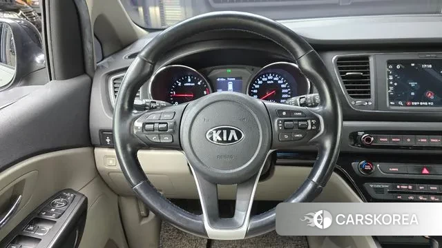 Kia The New Carnival 2018 Черный из Кореи, фото 4