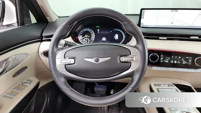 Genesis GV70 2023 Белый из Кореи, фото 4