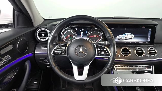 Mercedes-Benz E-Class W213 2019 Белый из Кореи, фото 4
