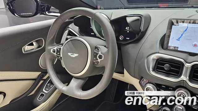 Aston Martin Vantage 2nd Generation 2023 Черный из Кореи, фото 4