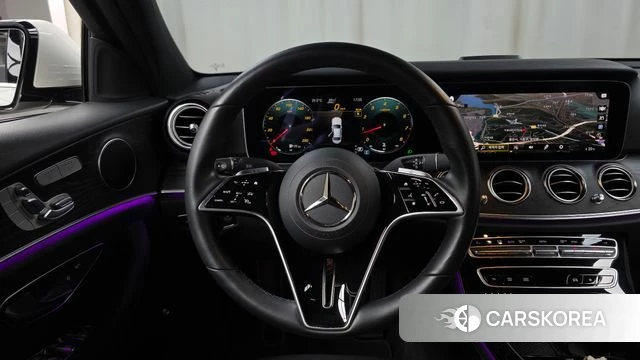 Mercedes-Benz E-Class W213 2023 Белый из Кореи, фото 4
