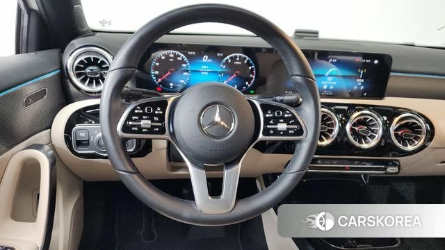 Mercedes-Benz A-Class W177 2022 Белый из Кореи, фото 4