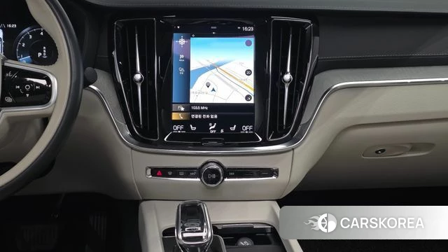 Volvo S60 3rd generation 2020 Синий из Кореи, фото 4