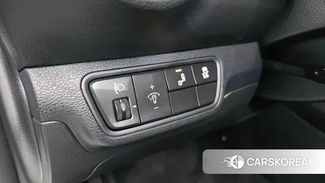 Kia The New K3 2nd generation 2022 Белый из Кореи, фото 4